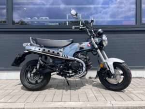 Honda Dax ST125