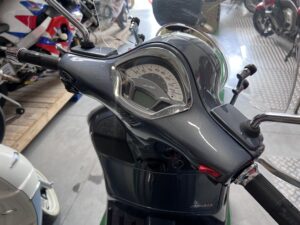 Piaggio Vespa GTS 250 ie-3