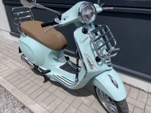 Piaggio Vespa Primavera 125-2