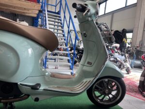 Piaggio Vespa Primavera 125 Pic Nic-5